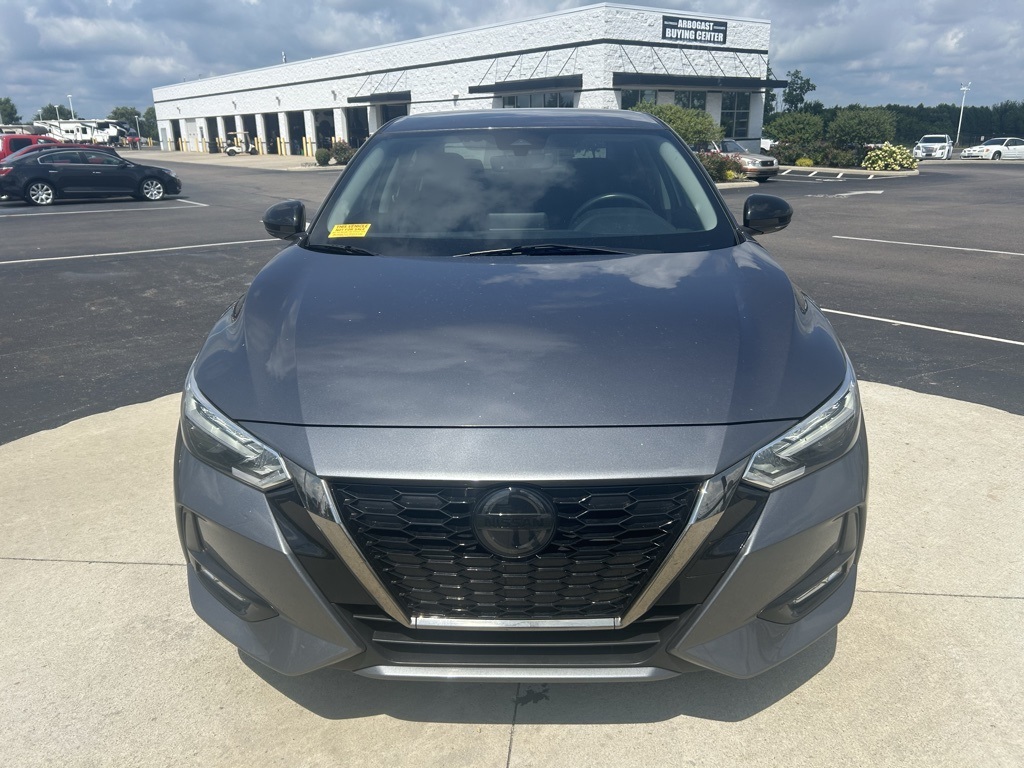 2023 Nissan Sentra SR photo 2