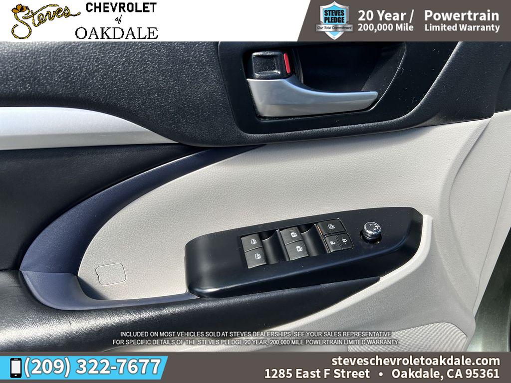 2019 Toyota Highlander XLE photo 21