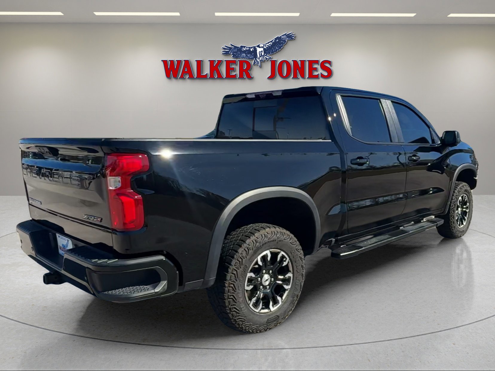 2024 Chevrolet Silverado 1500 ZR2 photo 3