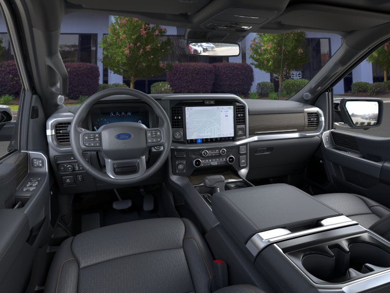 2025 Ford F-150 Lariat photo 8