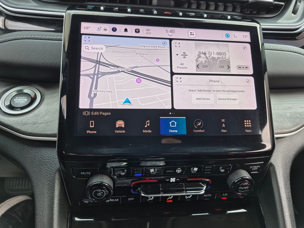 2023 Jeep Grand Cherokee Anniversary Edition photo 20