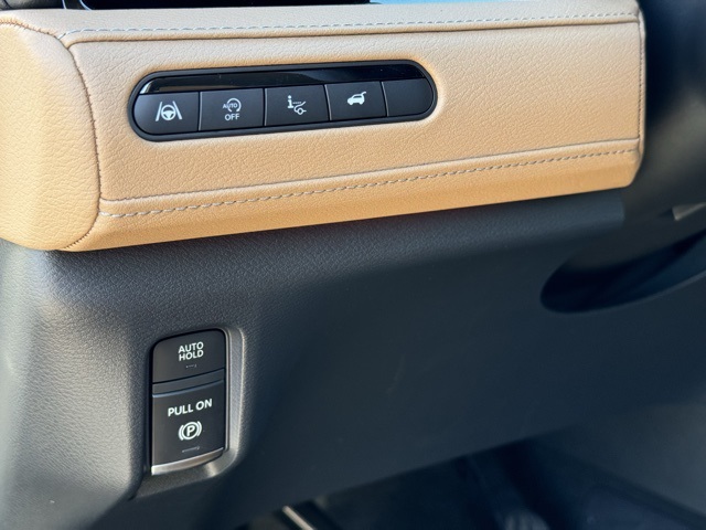 2025 Infiniti QX80 Sensory photo 22