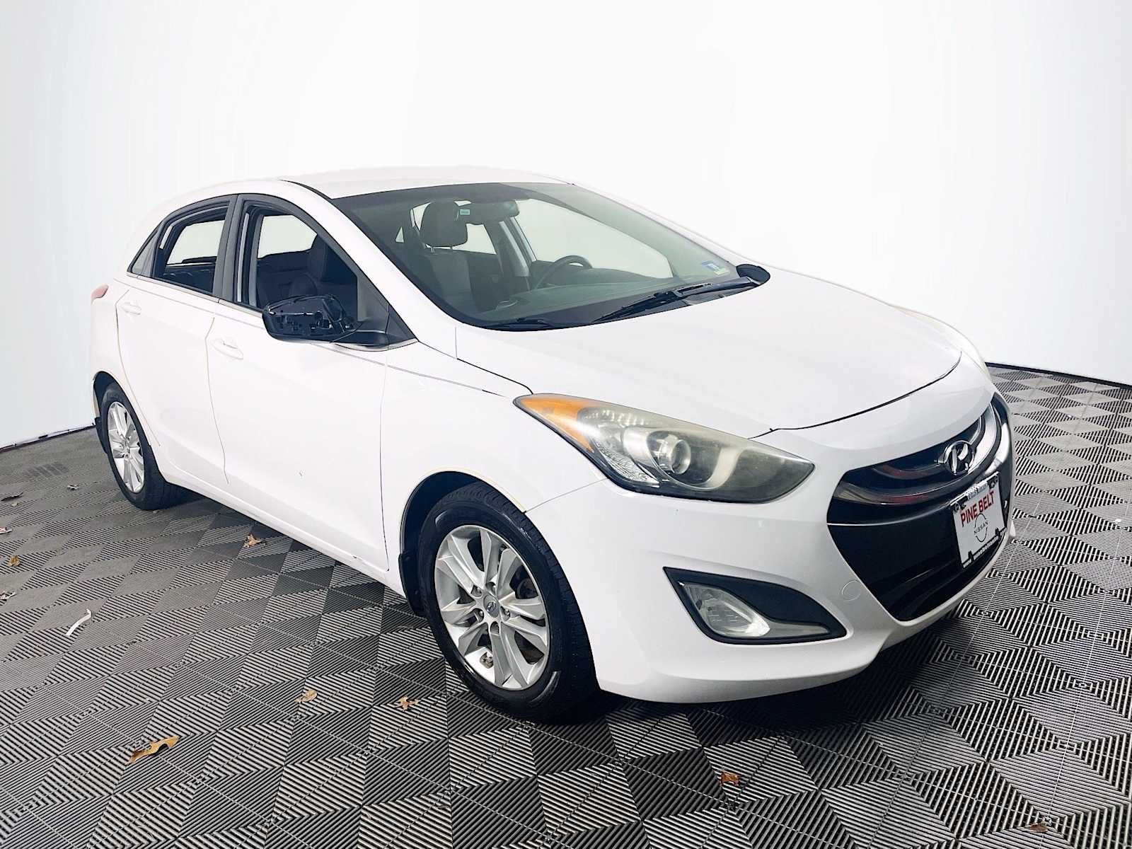 2013 Hyundai Elantra GT photo 3