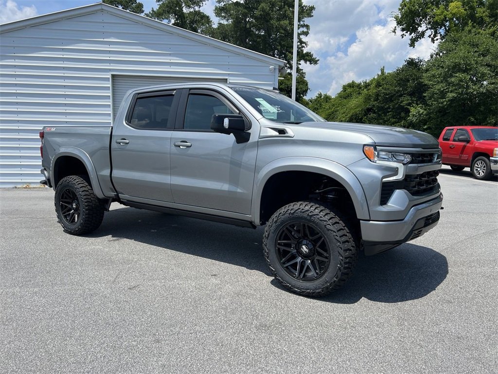 2025 Chevrolet Silverado 1500 RST photo 2