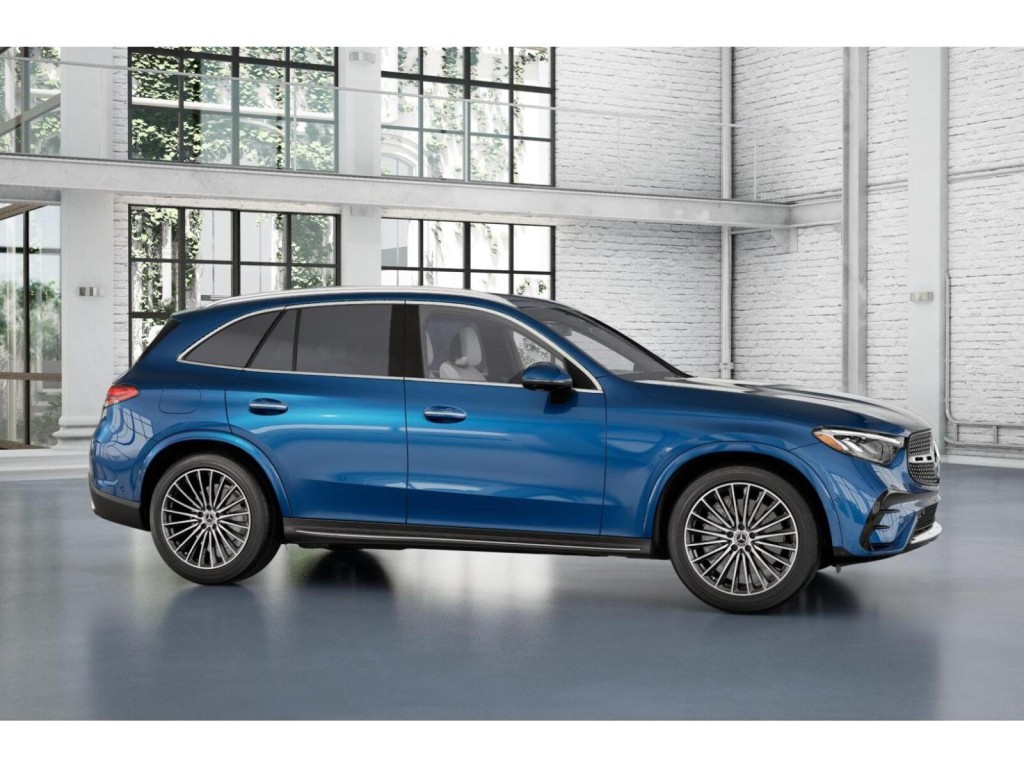 2026 Mercedes Benz GLC 300 photo 14