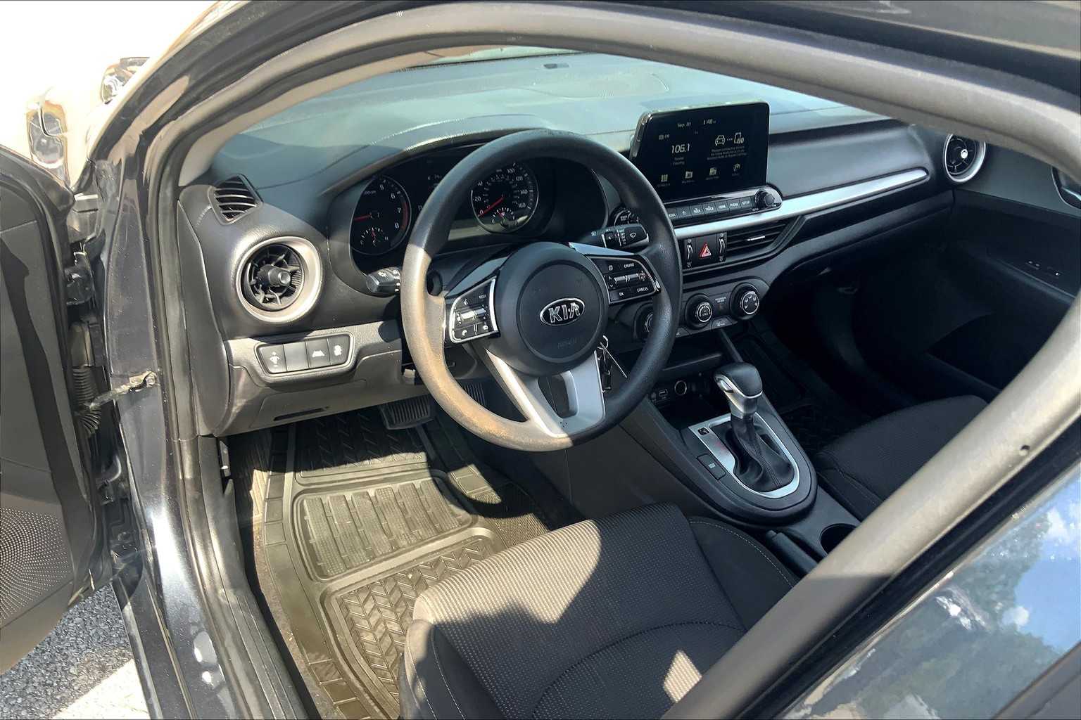 2021 Kia Forte LXS photo 15
