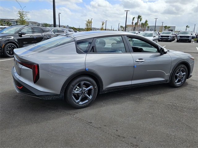 2025 Kia K4 LXS photo 10