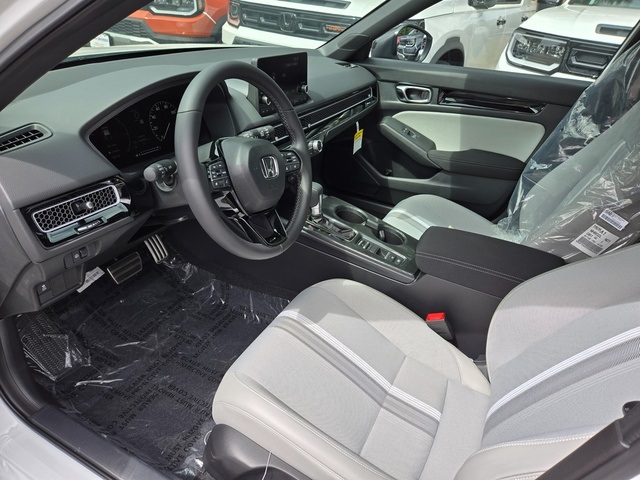 2025 Honda Civic Hatchback Sport - Photo 11