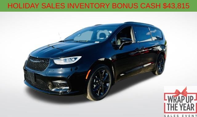 2026 Chrysler Pacifica Limited's photo