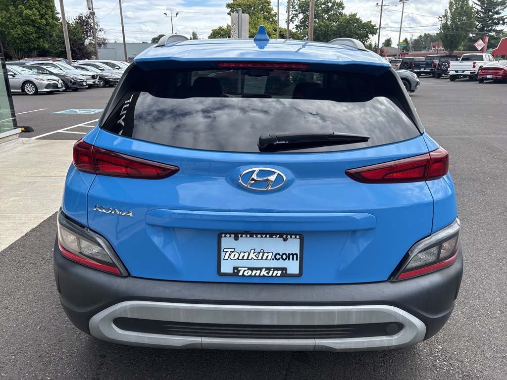 2022 Hyundai Kona SEL photo 6