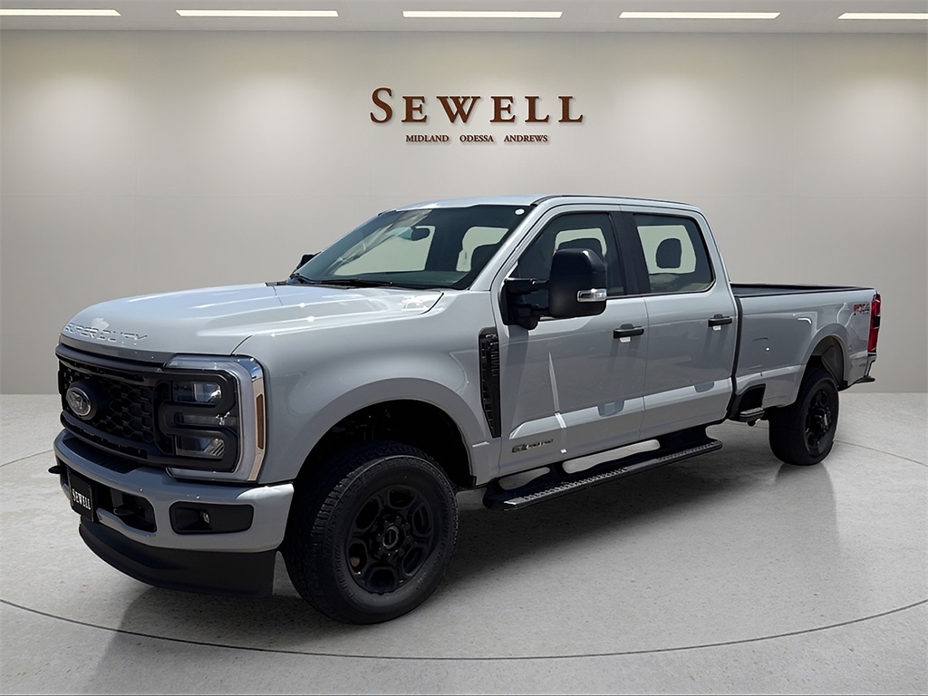 2025 Ford F-250 Super Duty XL's photo