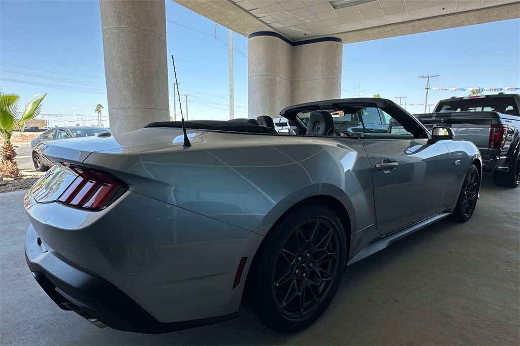 2024 Ford Mustang GT Premium Convertible photo 4