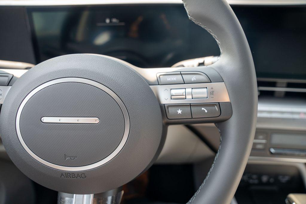 2026 Hyundai Kona SEL photo 20
