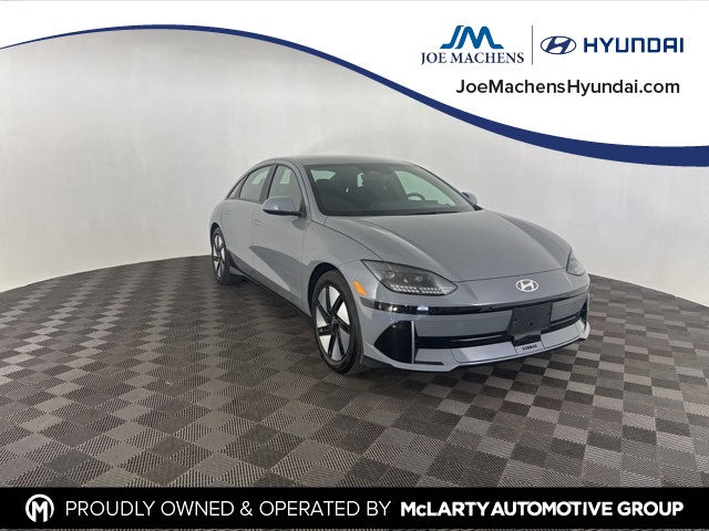 2024 Hyundai Ioniq 6 SE photo 2