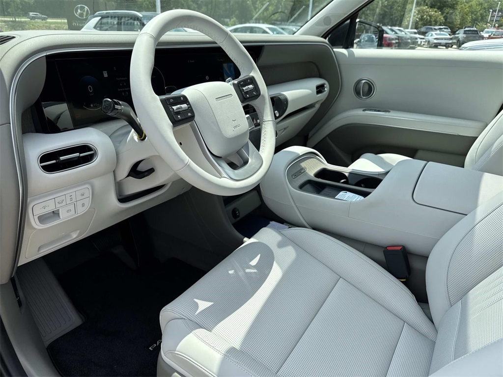 2026 Hyundai Palisade SEL photo 7