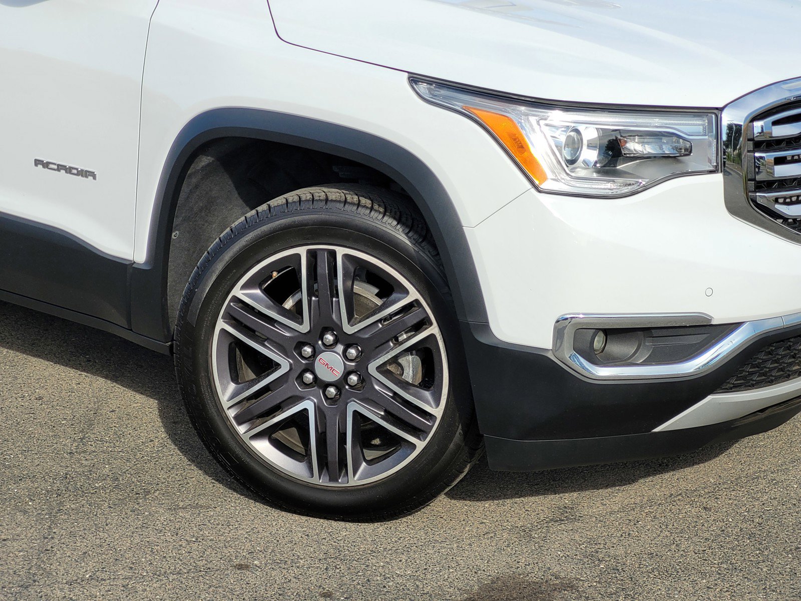 2019 Gmc Acadia SLT photo 9