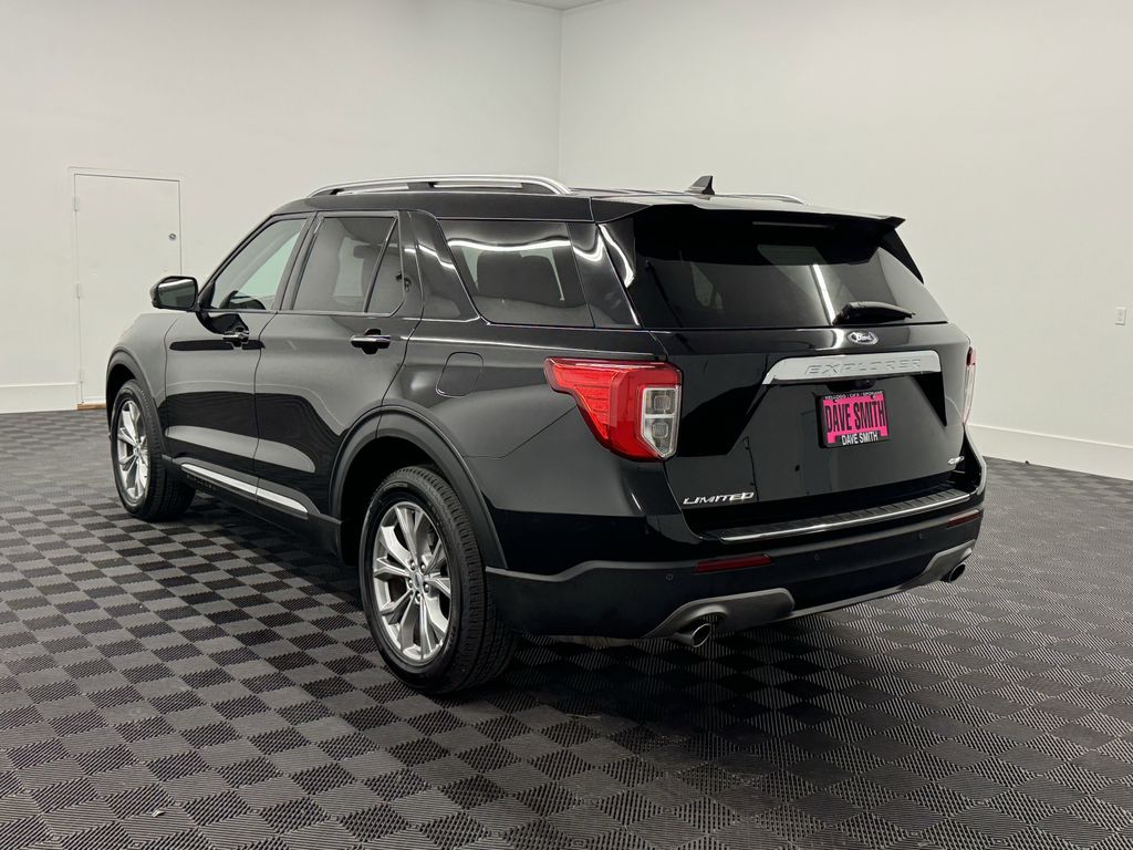2023 Ford Explorer Limited photo 3