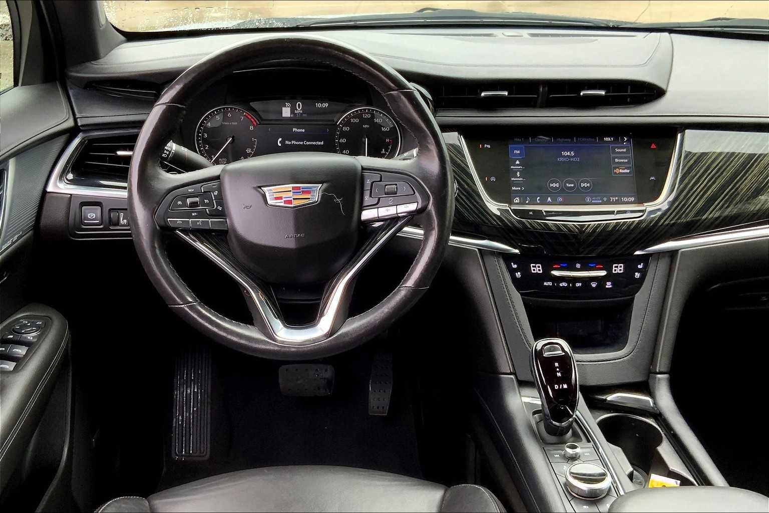 2023 Cadillac XT6 Premium Luxury photo 4