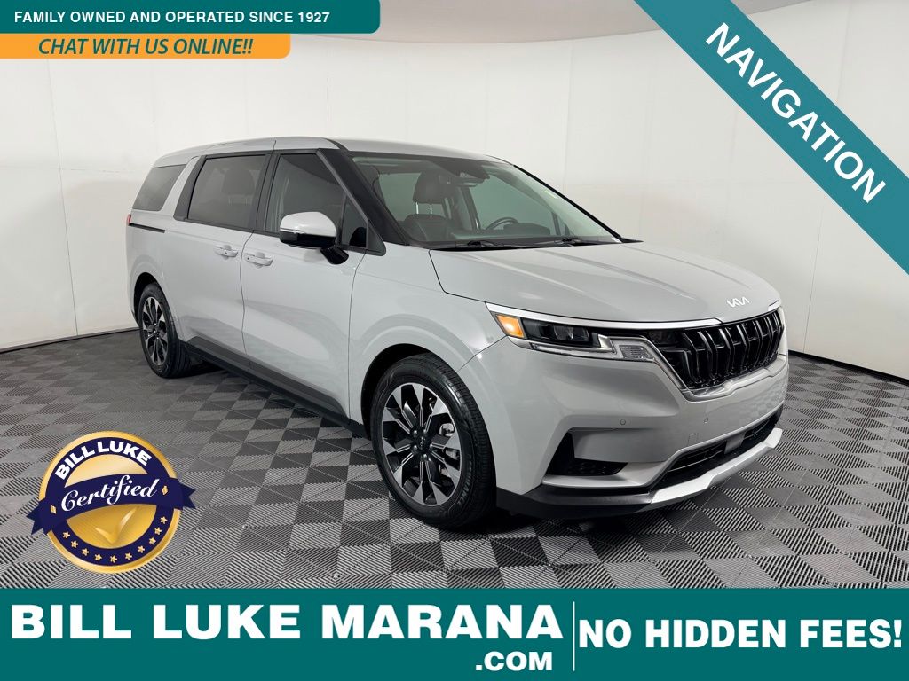 2024 Kia Carnival EX's photo