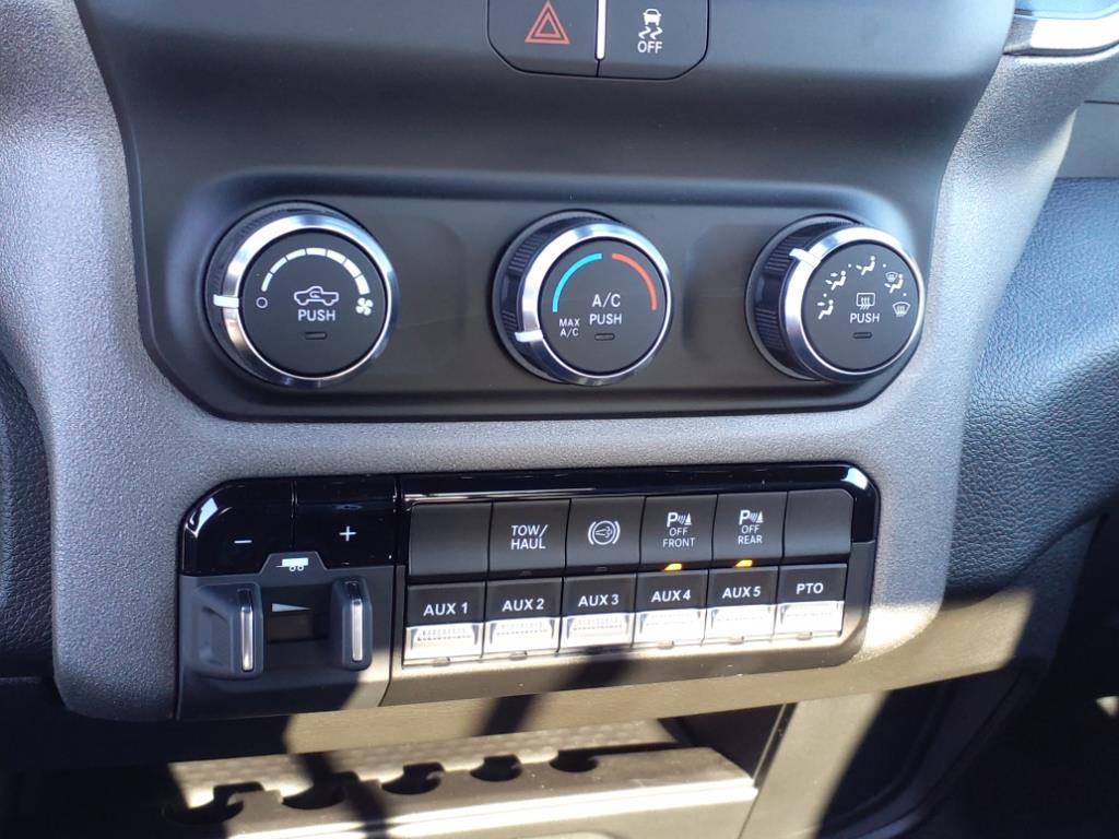 2024 Ram 4500 Tradesman photo 10
