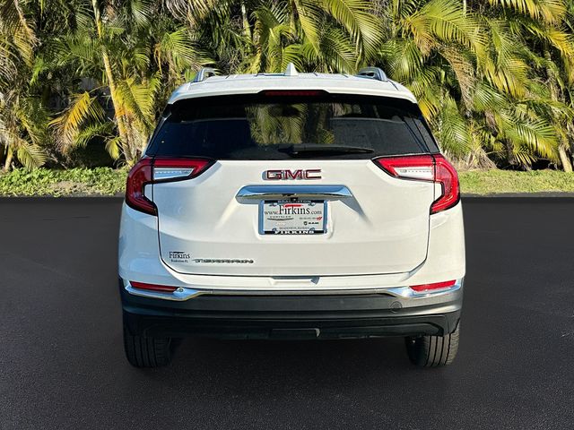 2024 Gmc Terrain SLT photo 2