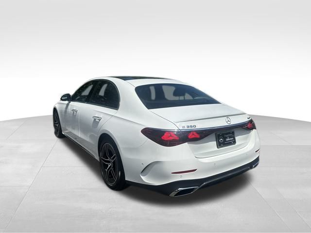 2025 Mercedes Benz E 350 4MATIC photo 3