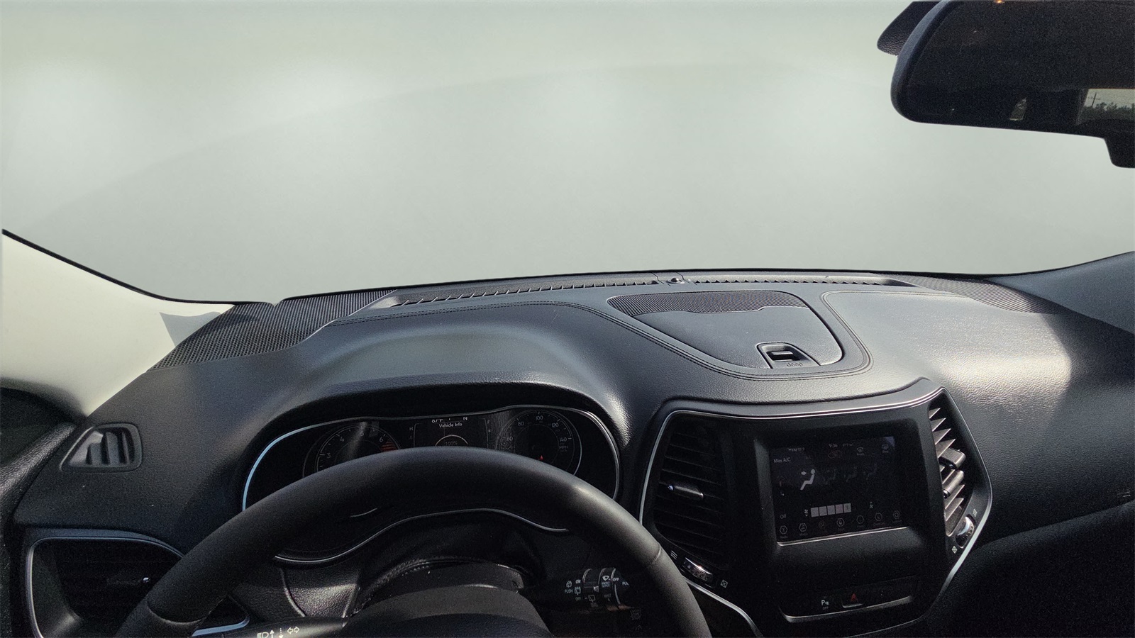 2020 Jeep Cherokee Latitude photo 6