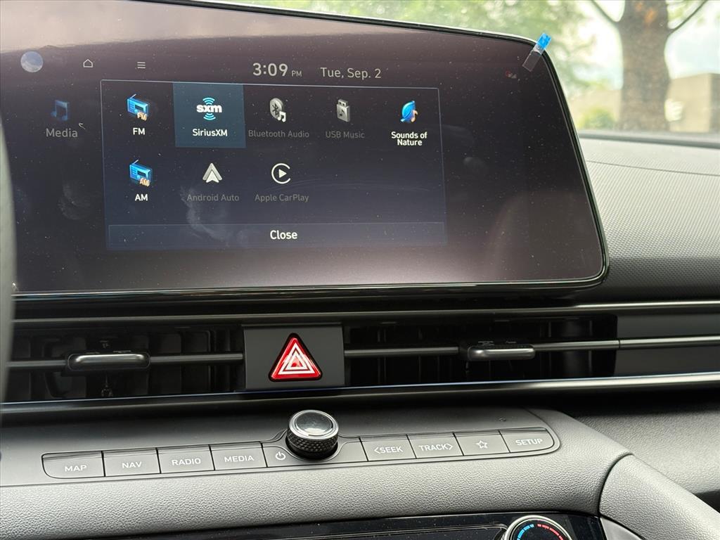 2025 Hyundai Elantra N Line photo 7