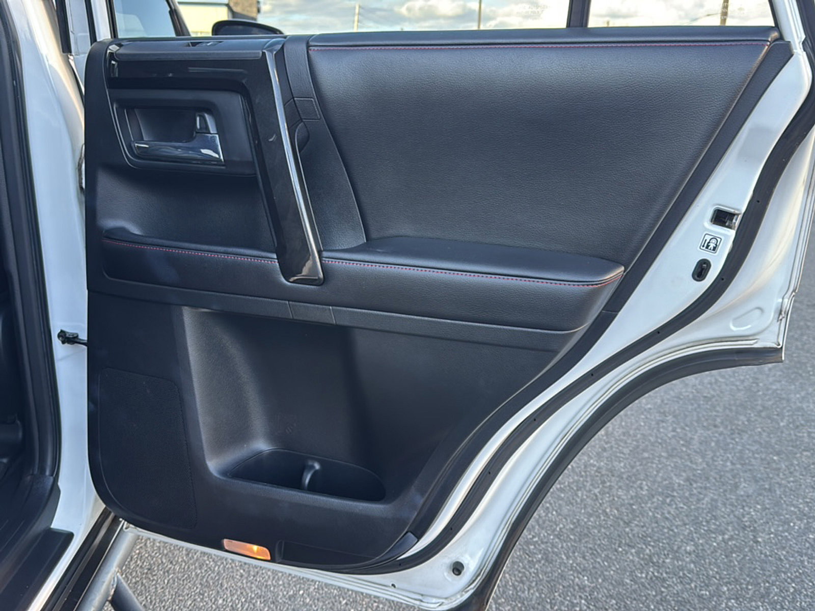 2016 Toyota 4Runner TRD Pro photo 27
