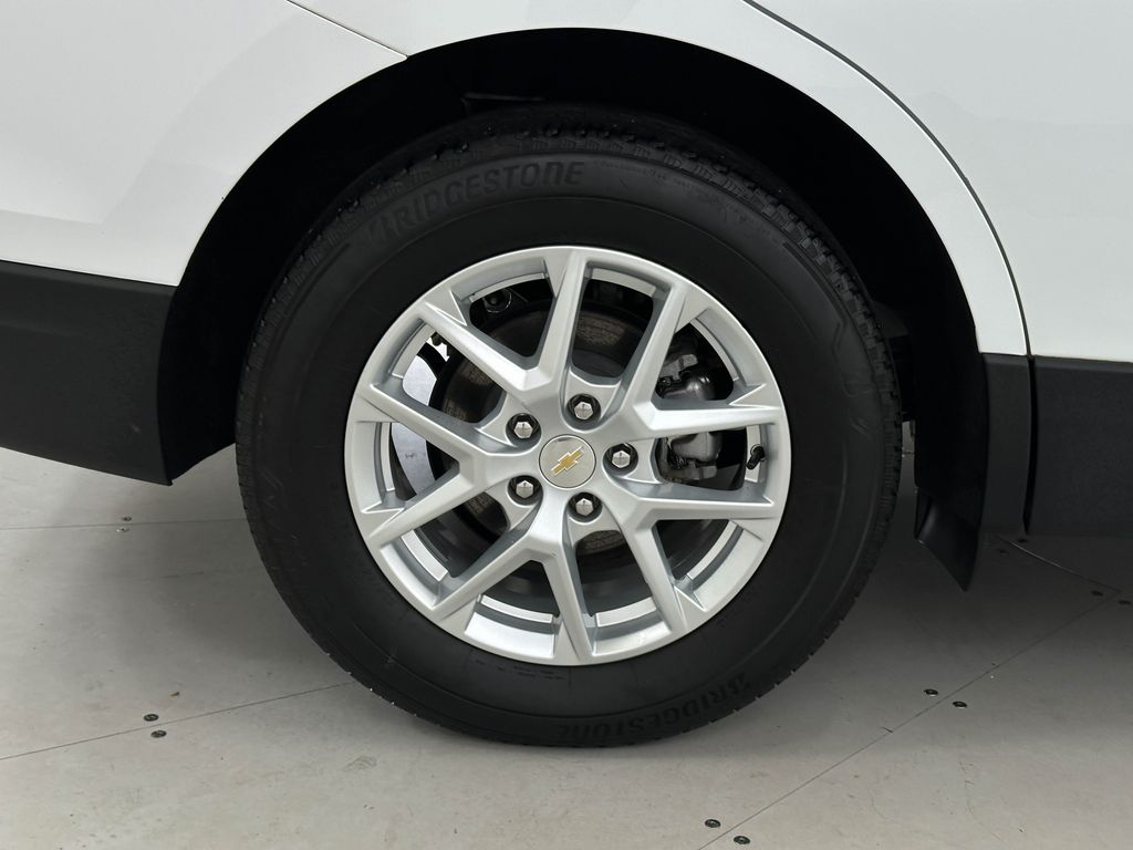 2022 Chevrolet Equinox LS photo 28