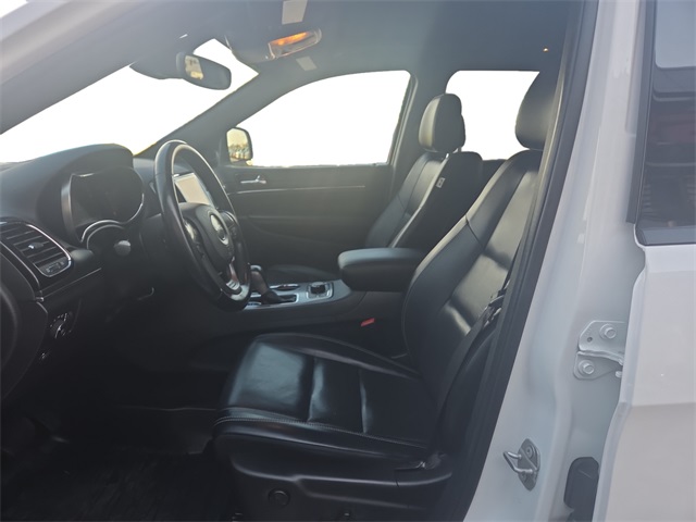 2021 Jeep Grand Cherokee Anniversary Edition photo 6