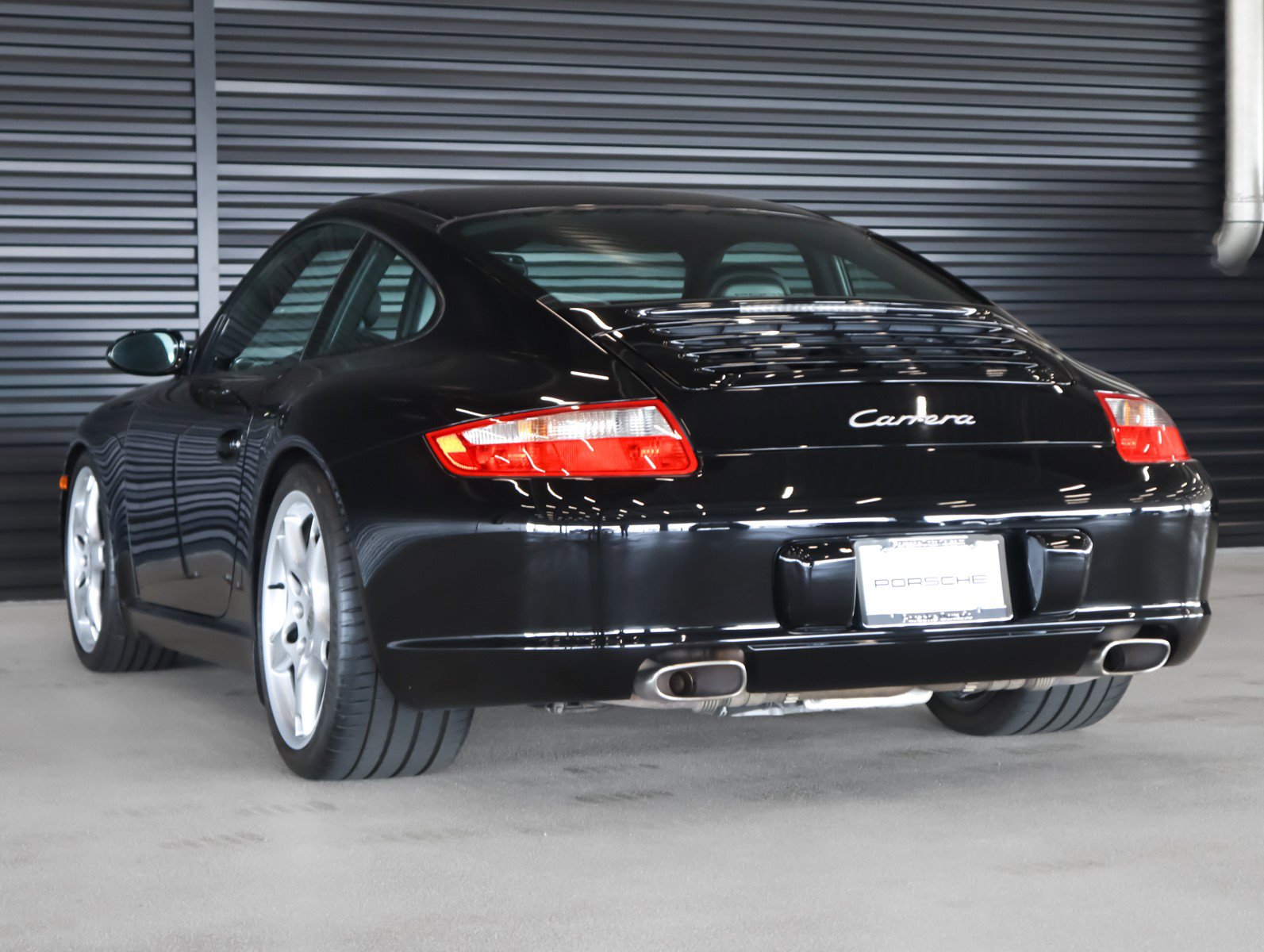 Used 2006 Black Porsche Cpe Carrera w/Tiptronic image 3