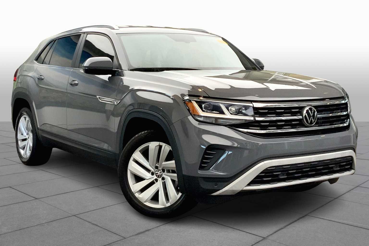 2021 Volkswagen Atlas Cross Sport SE Technology photo 2