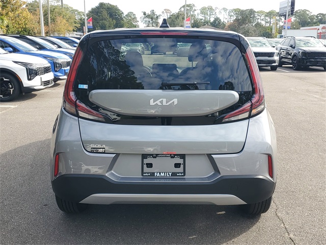 2025 Kia Soul LX S photo 2