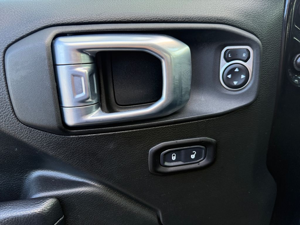 2022 Jeep Wrangler Unlimited Sport Altitude photo 11