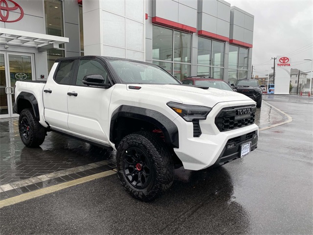 2025 Toyota Tacoma TRD Pro's photo