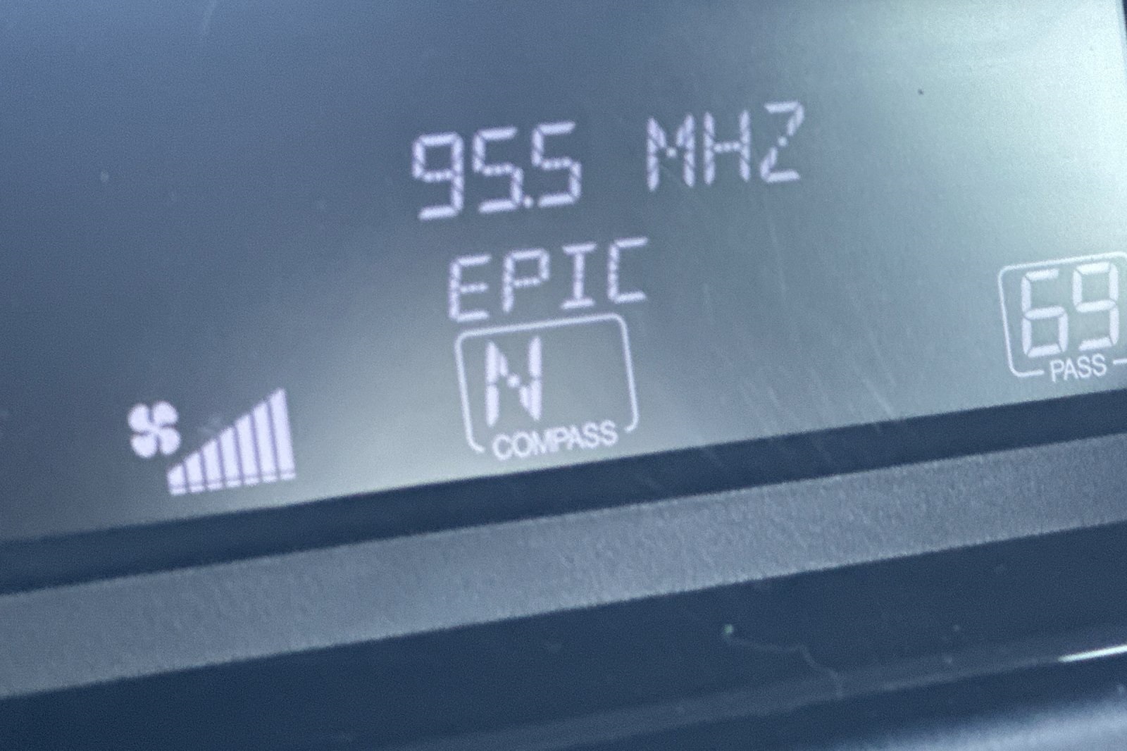2010 Honda Pilot EX-L photo 23