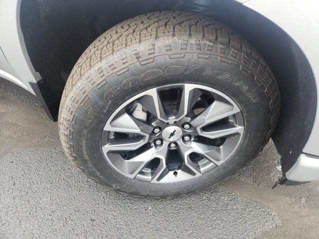 2021 Chevrolet Silverado 1500 RST photo 3