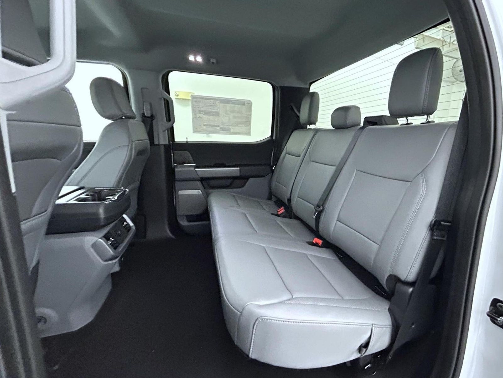 2025 Ford F-150 Lightning photo 16