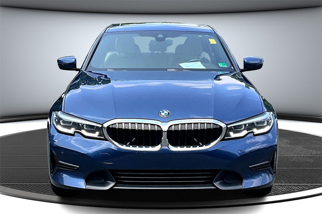 2021 Bmw 330i xDrive photo 2