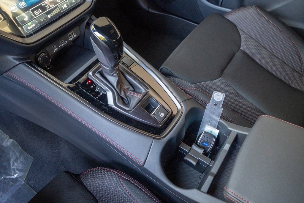 2025 Subaru WRX Premium photo 8