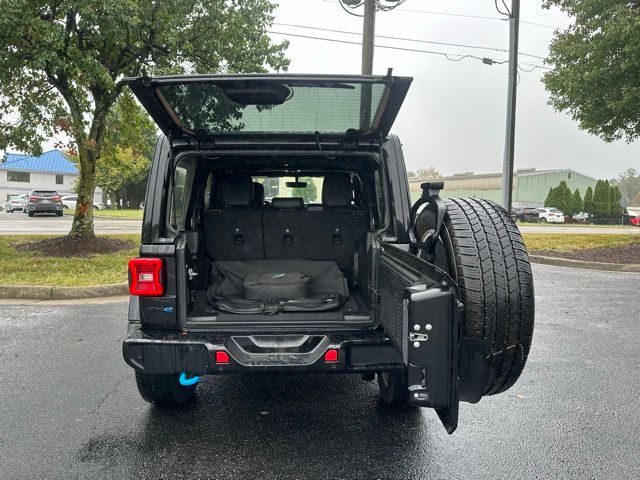 2022 Jeep Wrangler Unlimited Sahara 4xe photo 12