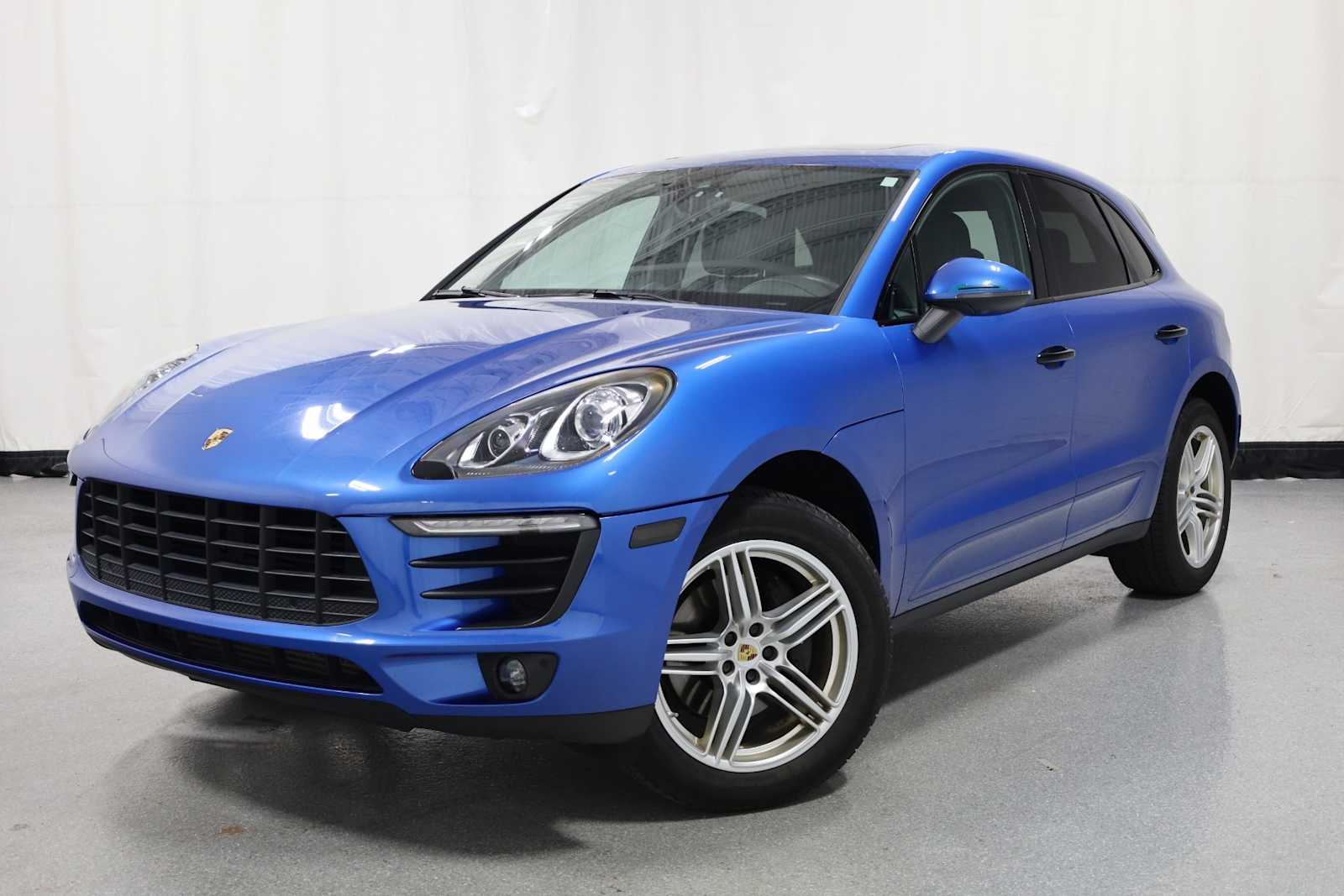 2018 Porsche Macan Base