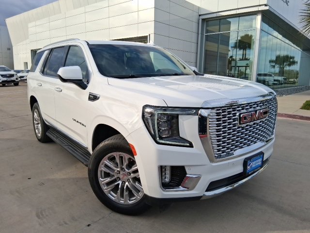 2023 GMC Yukon SLT's photo