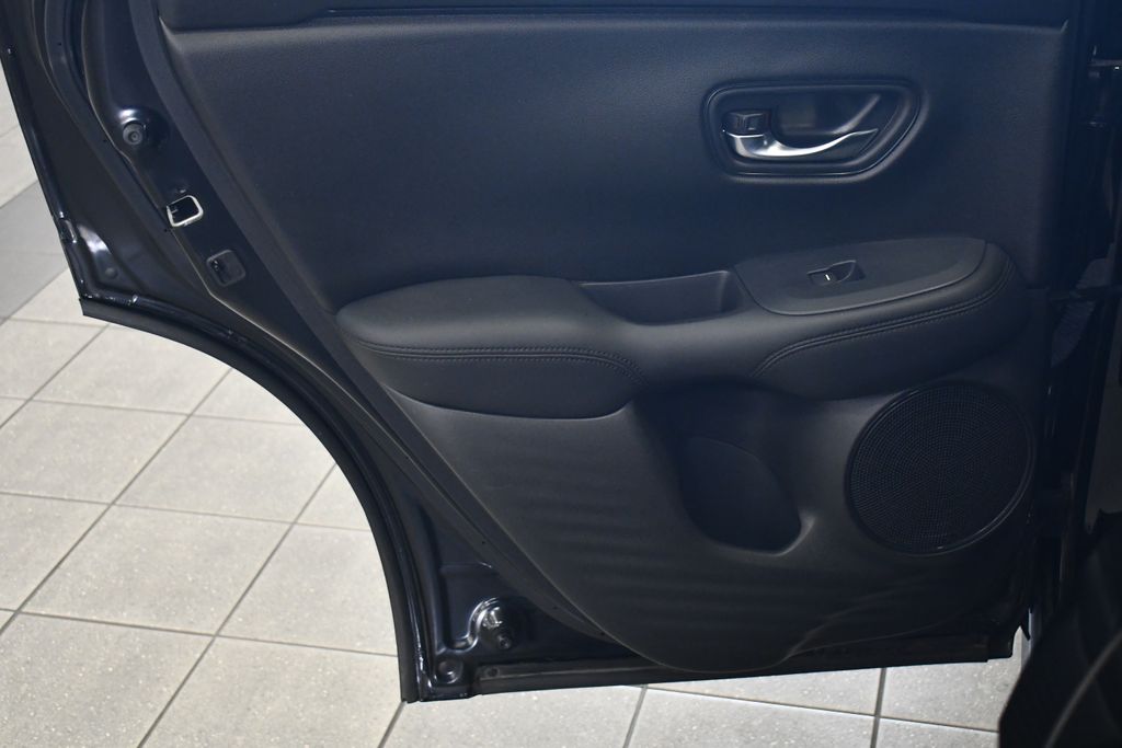 2023 Honda HR-V LX photo 22