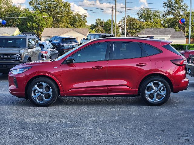 2024 Ford Escape ST-Line photo 3