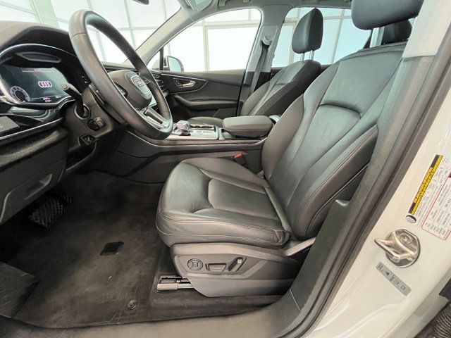 2022 Audi Q7 55 Premium photo 13
