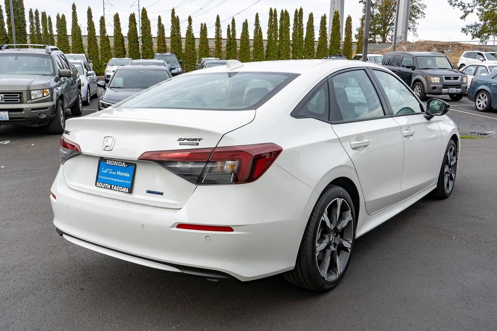 2026 Honda Civic Hybrid Sport Touring photo 4