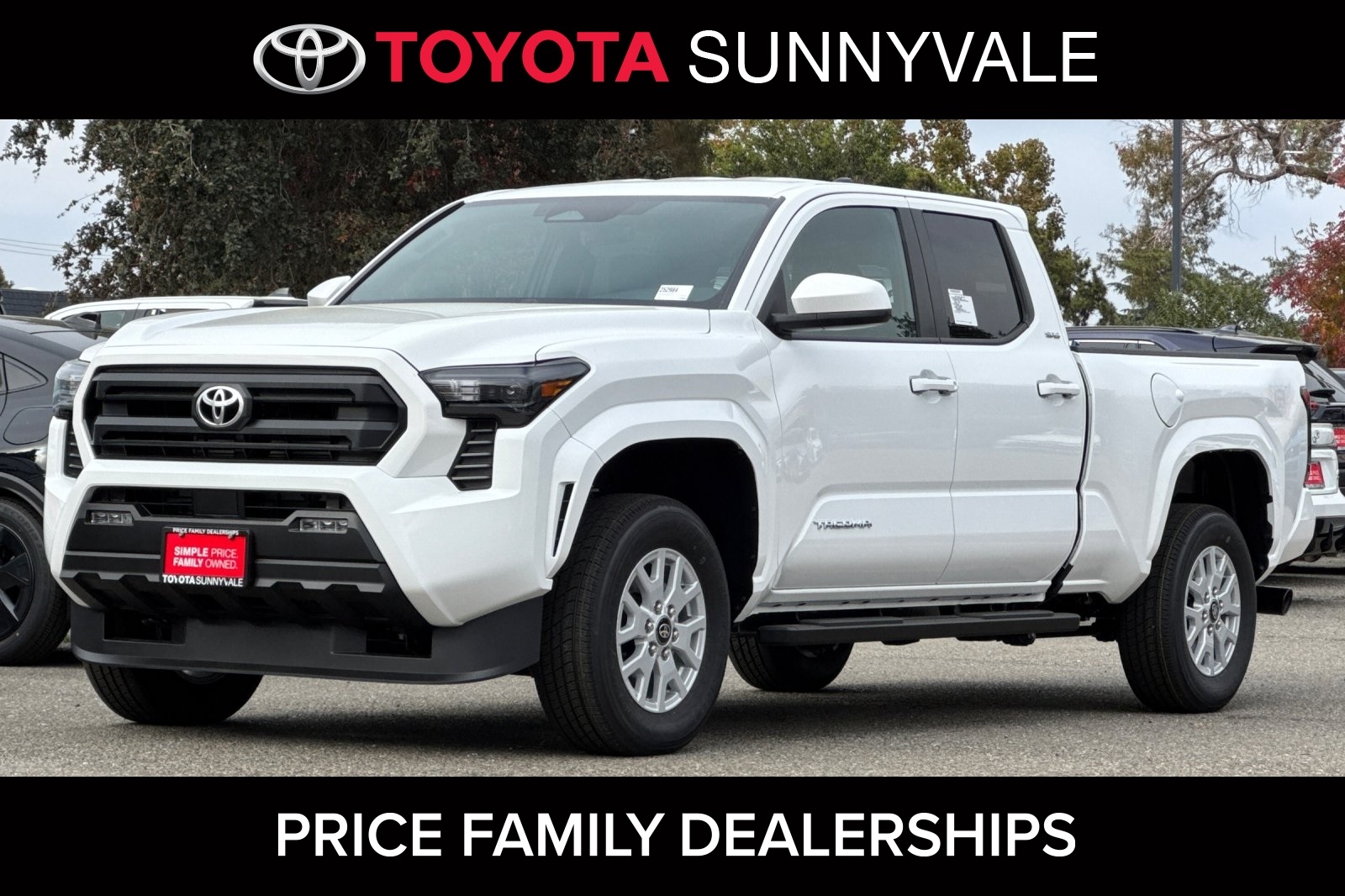 2025 Toyota Tacoma SR5's photo