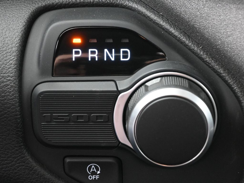 2025 Ram 1500 Tradesman photo 7